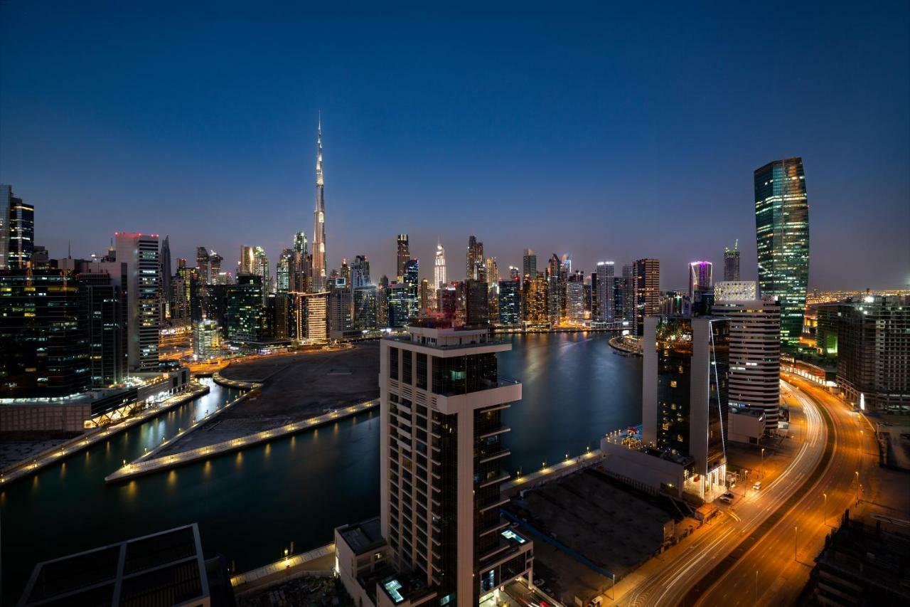 Aparthotel Millennium Atria Business Bay Dubái Exterior foto Dubai