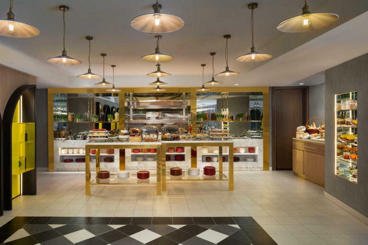 Aparthotel Millennium Atria Business Bay Dubái Exterior foto The Kitchen