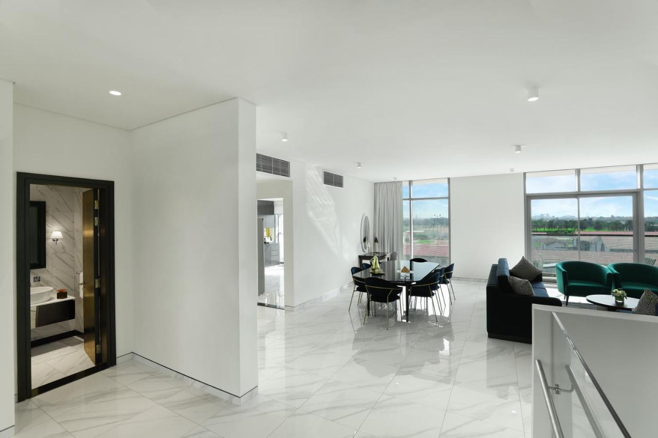 Aparthotel Millennium Atria Business Bay Dubái Exterior foto